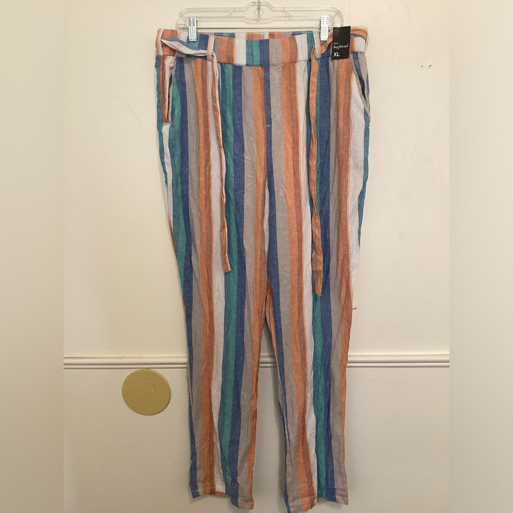 Soho New York & Company Linen Boyfriend Pants